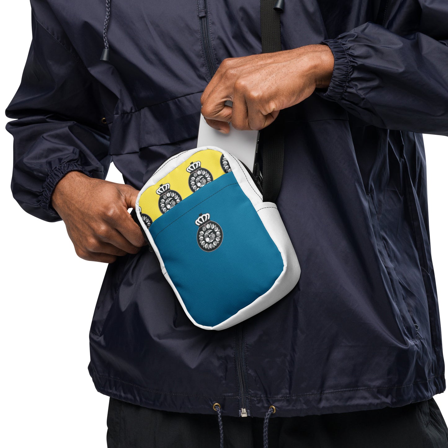 LC Utility crossbody bag L/B