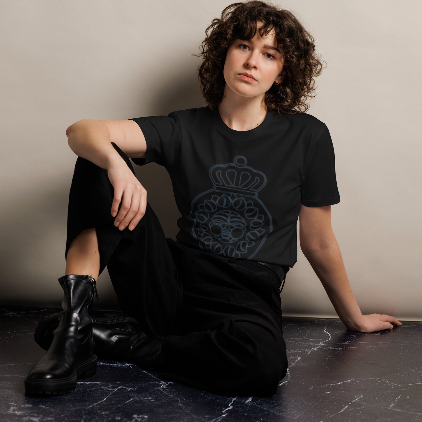 LC Unisex premium t-shirt