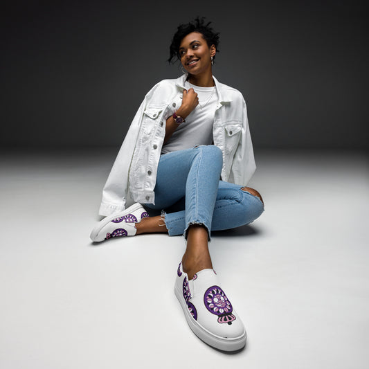 LC Women’s slip-on canvas shoes